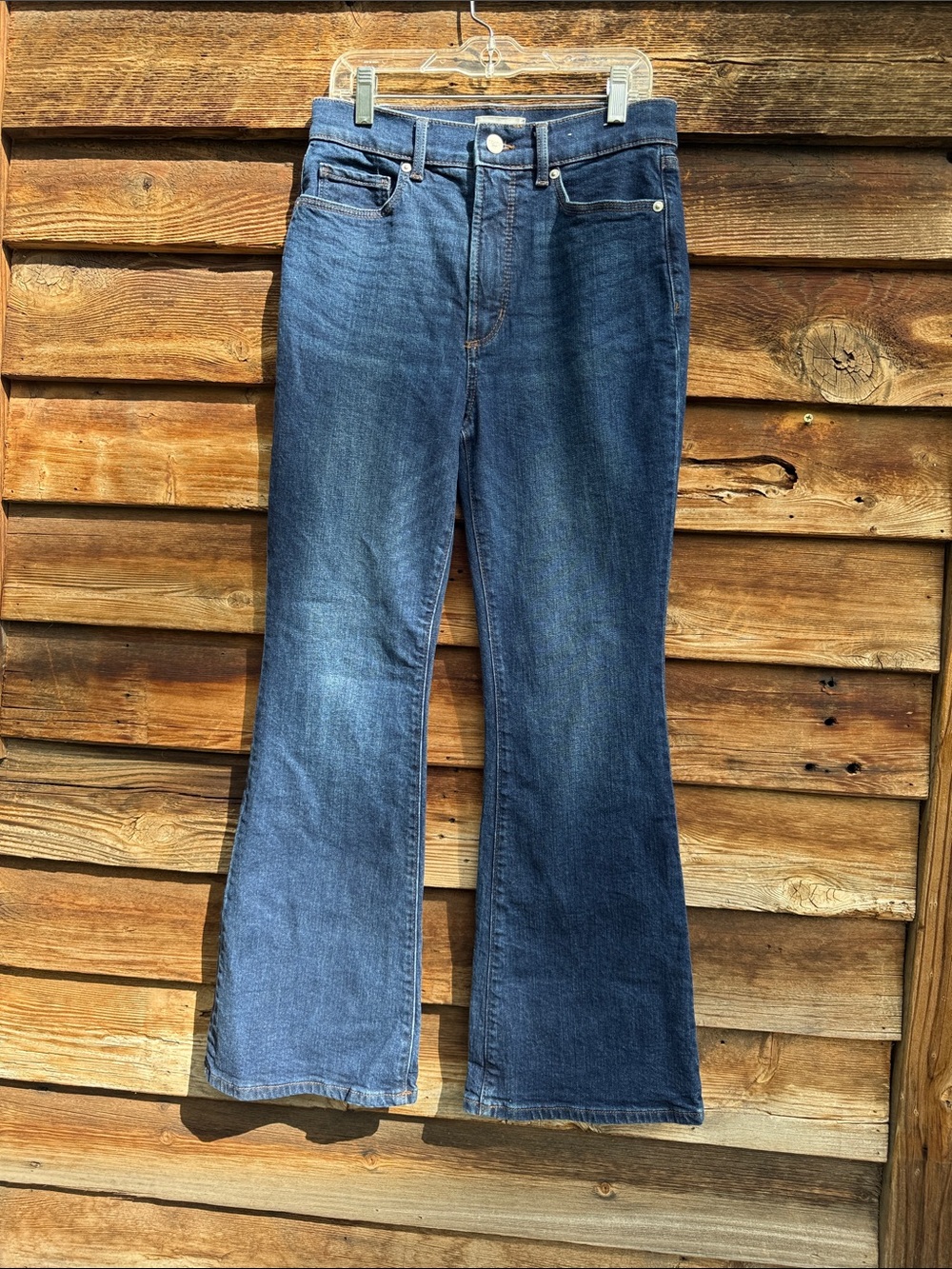 Rivete slim flare jeans